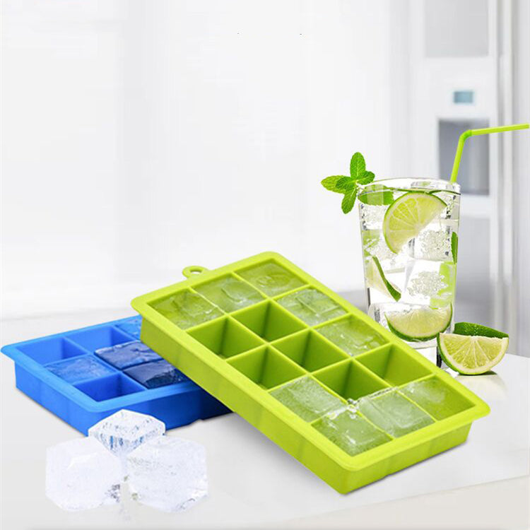 Kingwise Square Reusable Food Grade Silicone Rubber 15 Cavity Ice Cube Tray With Lid