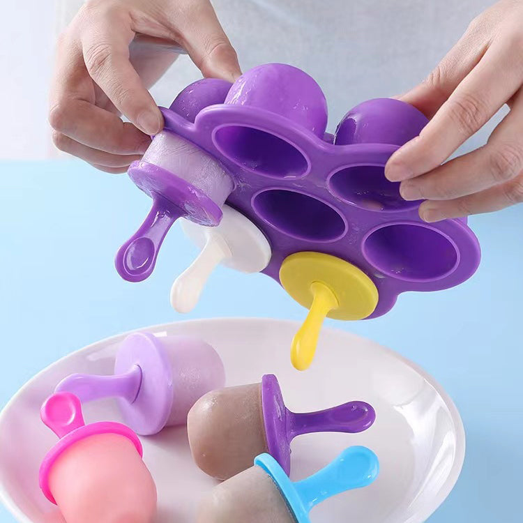 Kingwise Round Shaped Silicone Mini  Popsicle Mould with Plastic Sticks