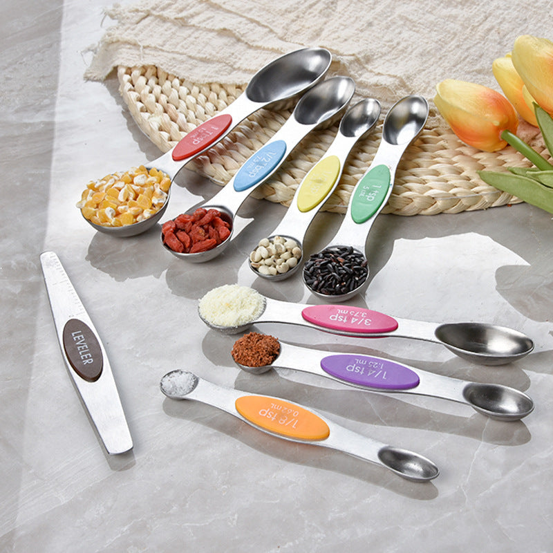 Kingwise 304 Stainless Steel 8 Pieces Double-ended Measuring Spoon Set with Scale