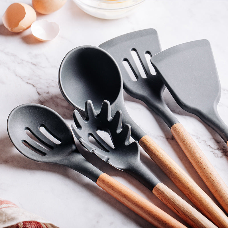 Kingwise Wooden Handle Eco Friendly Non Stick Cookware Kitchenware Camping Tools Spatula 5 Pcs Silicone Cooking Utensils Set